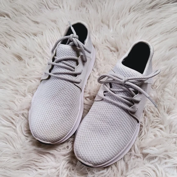 Vessi Everyday Women's White Waterproof Athletic Running Shoes Size 8 - Picture 4 of 10